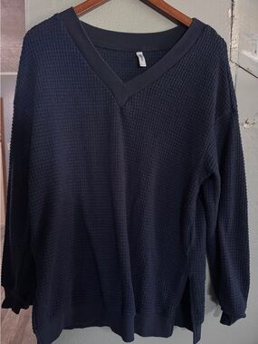 Women's Navy Waffle V‑Neck Sweater